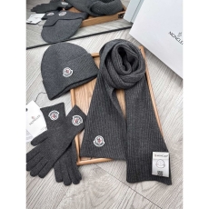 Moncler Caps Scarfs